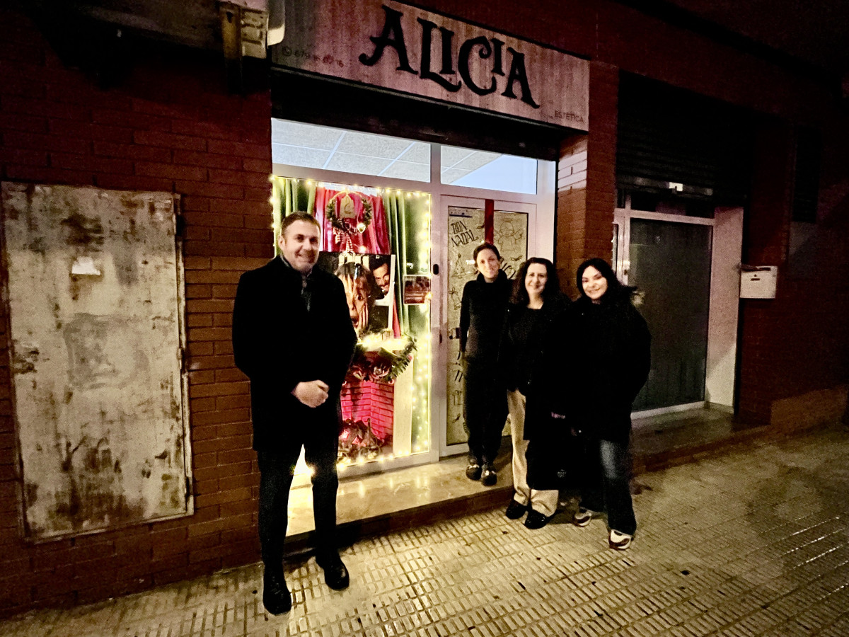 Visitem els establiments participants en el 15è Concurs d’aparadors Nadalencs d’Abrera!