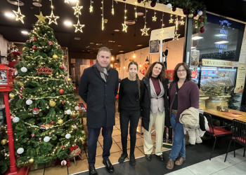 Visitem els establiments participants en el 15è Concurs d’aparadors Nadalencs d’Abrera!