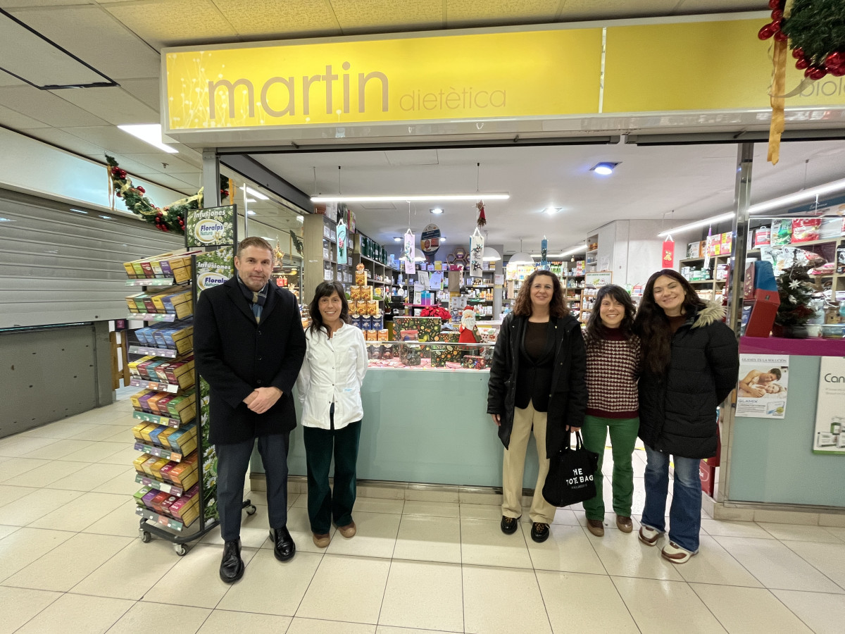 Visitem els establiments participants en el 15è Concurs d’aparadors Nadalencs d’Abrera!