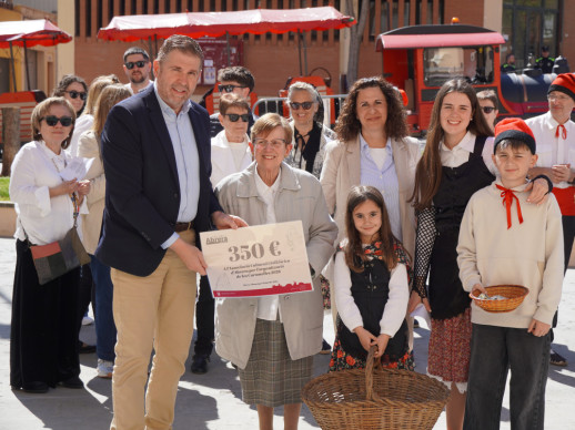 La cantada de Caramelles d’Abrera omple, un any més, els nostres carrers de música i companyonia. Moltes gràcies a tothom!