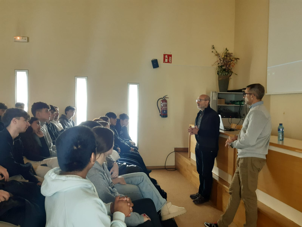 Promovem la memòria democràtica a Abrera amb un conveni de col·laboració amb l’Amical de Mauthausen i la projecció d'un documental i col·loqui per a l'alumnat de batxillerat de l'Institut Voltrera