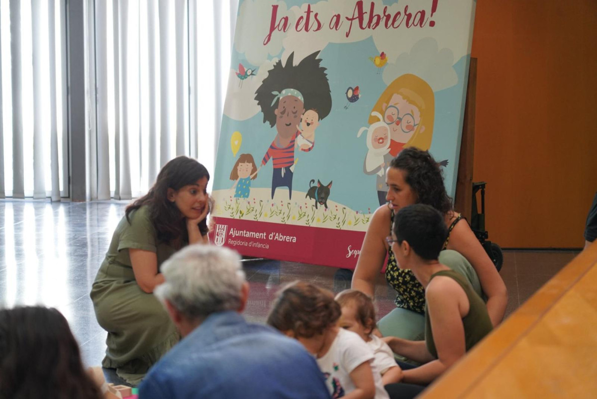 Ja ets a Abrera! Donem la benvinguda a nous petits i petites del nostre municipi, nascuts/des i/o adoptats/des durant l'any 2024 i 2025