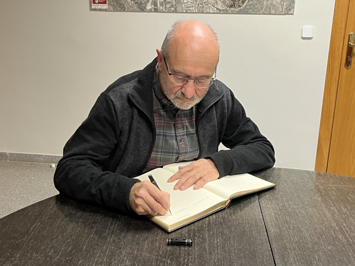 Signem un conveni de col·laboració amb l’Amical de Mauthausen per promoure la memòria democràtica