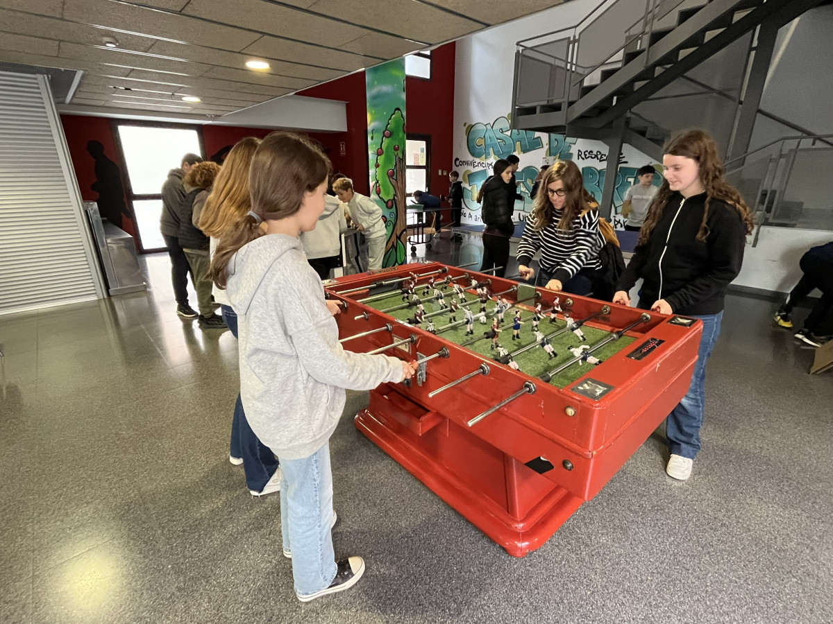 Continuem impulsant l'activitat 'Descoberta del Casal de Joves d'Abrera' del curs 2025-2026, adreçada a l'alumnat de 1r d'ESO de l'Institut Voltrera