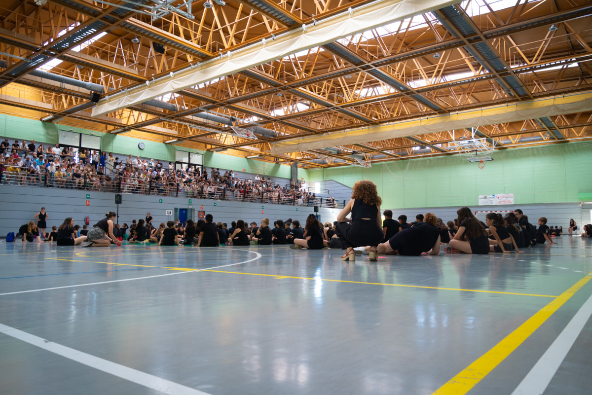 Festival de Danses - Escola Josefina Ibàñez