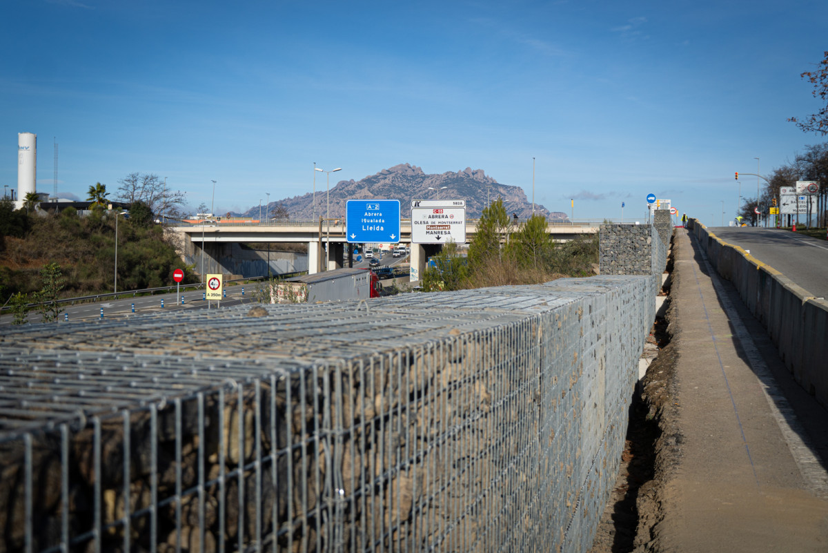Dilluns 12 i dimarts 13 de gener, quedarà tallat temporalment el tram del c. de Manresa, entre el Pont del Treball i l'av. de Lluís Companys, amb motiu de la instal·lació de noves pantalles acústiques