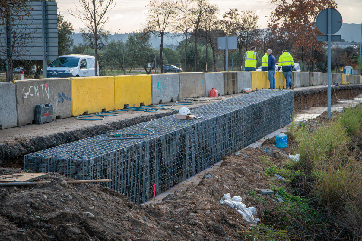 Dilluns 12 i dimarts 13 de gener, quedarà tallat temporalment el tram del c. de Manresa, entre el Pont del Treball i l'av. de Lluís Companys, amb motiu de la instal·lació de noves pantalles acústiques