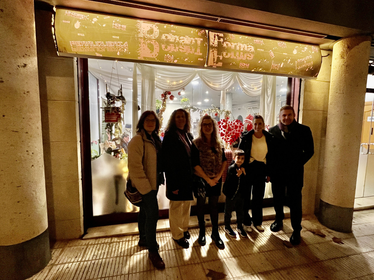 Visitem els establiments participants en el 15è Concurs d’aparadors Nadalencs d’Abrera!