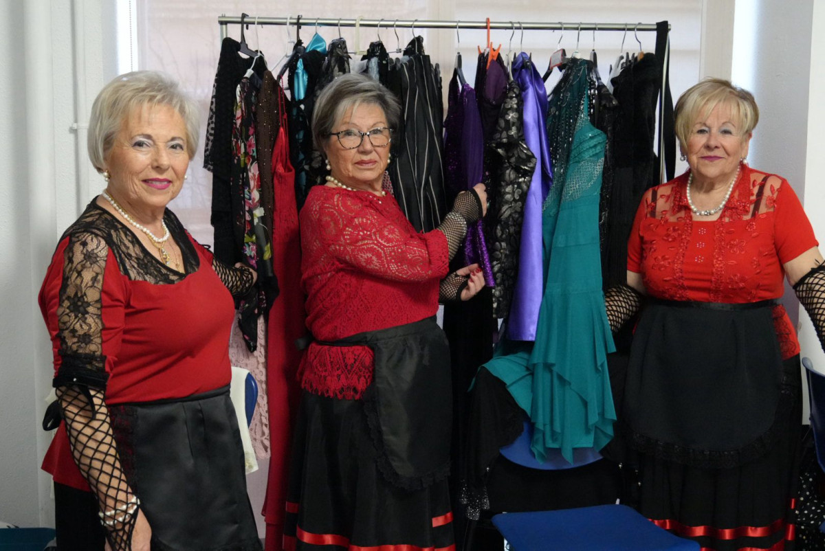 Gran èxit d'assistència a l'Operació Quilo, el darrer Festival Solidari del Grup de Teatre del Casal de la Gent Gran d'Abrera!