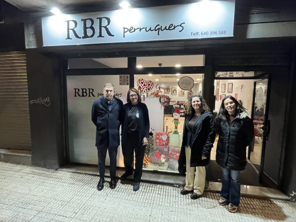 Visitem els establiments participants en el 15è Concurs d’aparadors Nadalencs d’Abrera!