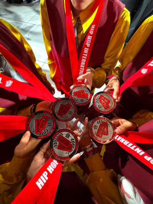 L'abrerenca Verónica Folch, esdevé subcampiona del món de hip-hop amb el seu equip 'Entity Dance Family'