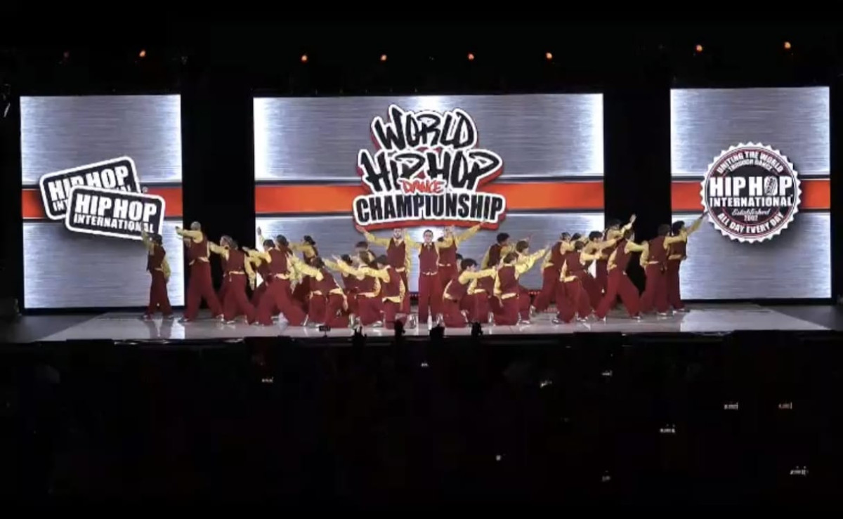 L'abrerenca Verónica Folch, esdevé subcampiona del món de hip-hop amb el seu equip 'Entity Dance Family'