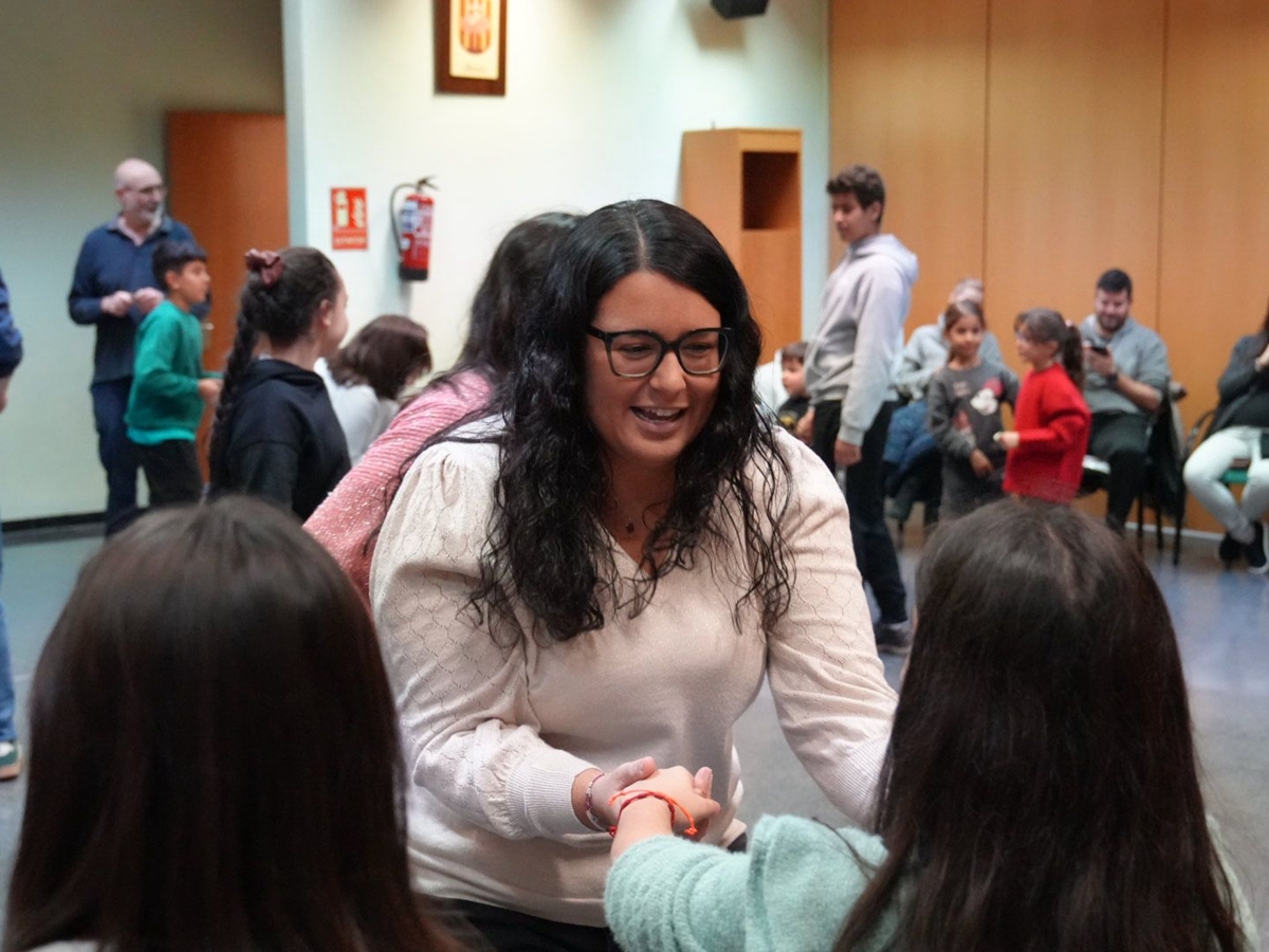 Abrera amb els nostres infants! Commemorem el Dia Internacional de la Infància amb un espectacle musical familiar!