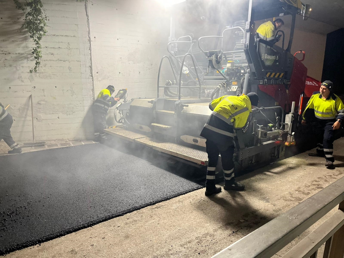 Duem a terme actuacions nocturnes d’asfaltatge i millora de la via pública per minimitzar les afectacions al trànsit