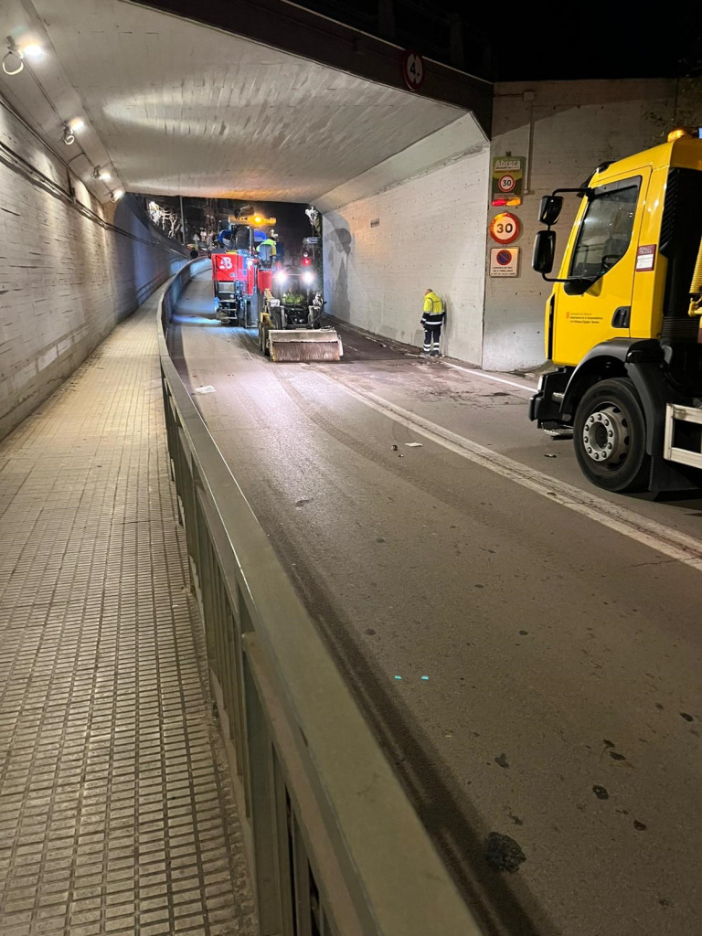 Duem a terme actuacions nocturnes d’asfaltatge i millora de la via pública per minimitzar les afectacions al trànsit