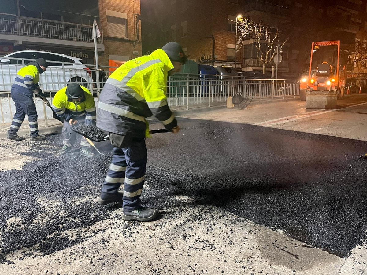 Duem a terme actuacions nocturnes d’asfaltatge i millora de la via pública per minimitzar les afectacions al trànsit