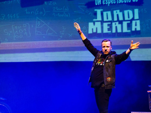 Diumenge 19 d'octubre, la Sala Municipal d'Abrera acollirìa el monòleg 'Yo sobreviví a la EGB' de Jordi Merca, dins el cicle Tardor Cultural 2025