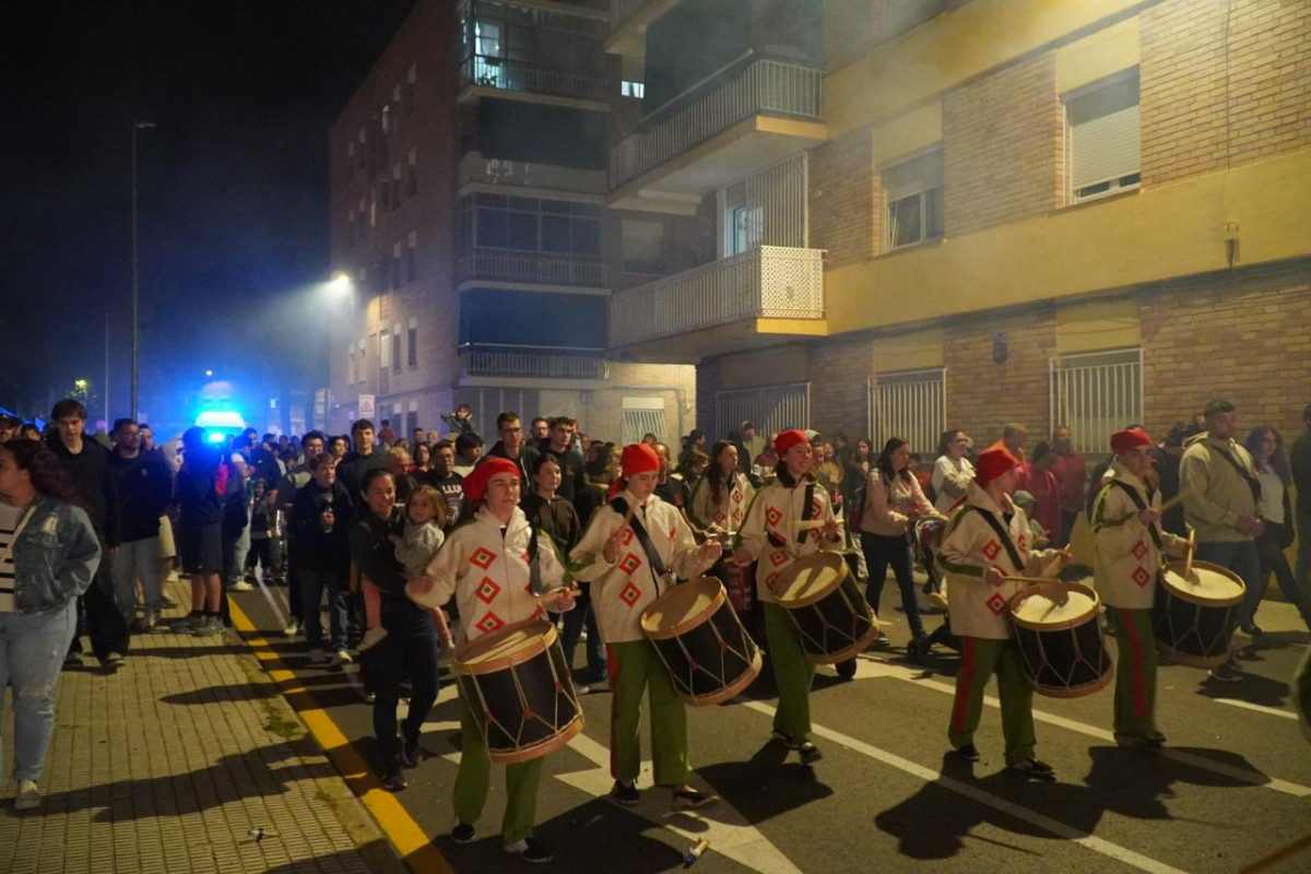 Celebrem els 45 anys de la Colla de Diables Bram de Foc d'Abrera amb una gran jornada festiva i dos correfocs!