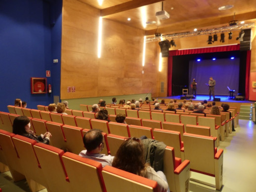 Sant Jordi 2021. Sala Municipal. Presentacions i entregues de premis