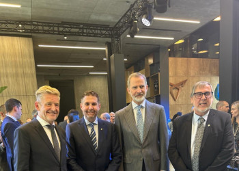 Visitem les obres de la nova planta d'acoBlament de bateries per a cotxes elèctrics de SEAT