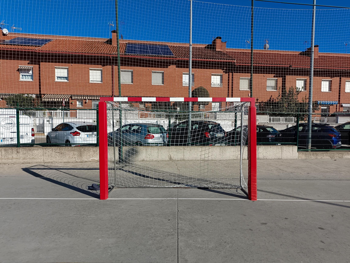 Continuem treballant en l'adequació de les instal·lacions dels centres educatius d'Abrera durant les vacances escolars i al llarg del curs - Escola Ernest Lluch