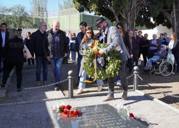 El Cementiri Vell d'Abrera acull un any més l'homenatge a les persones afusellades en aquest recinte l'any 1939