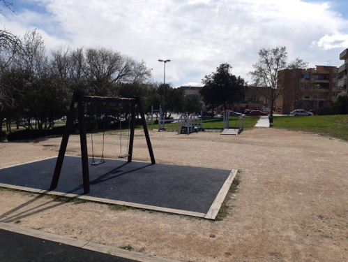 Ampliació de la zona de cal·listènia al parc de l'Estació