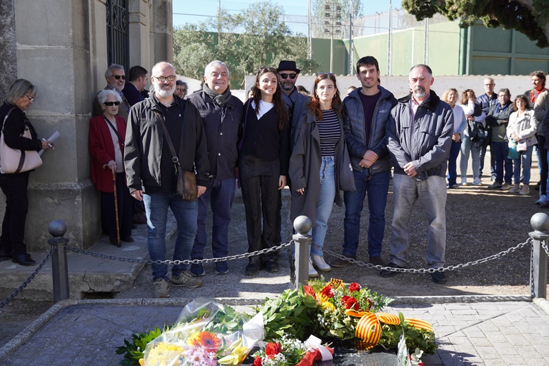 El Cementiri Vell d'Abrera acull un any més l'homenatge a les persones afusellades en aquest recinte l'any 1939