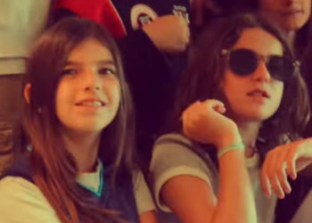 Felicitem l'alumnat de 5è de l'Escola Josefina Ibáñez, que ha rebut una menció especial als Premis Sambori pel projecte intergeneracional "Homenatge a la gent gran"