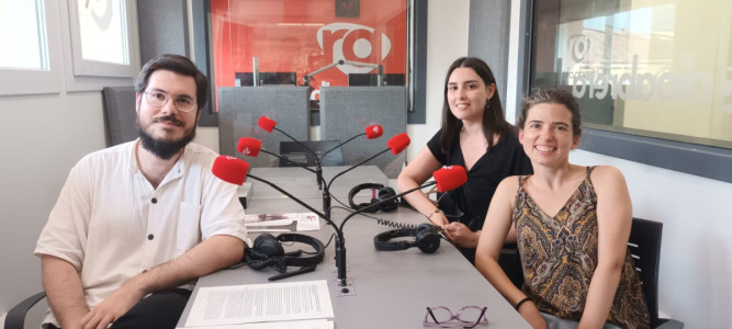 A Abrera sí que hi ha res - Setembre 2023 - Mireia Tomàs i Iraida Adell del Grup Escènic Illets d'Abrera (2).jpeg