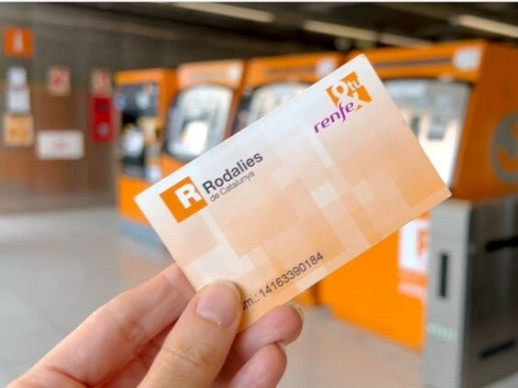 Des de l'Ajuntament d'Abrera informem sobre el nou abonament gratuït de Rodalies de Catalunya de 10 viatges que ha entrat en vigor a partir d'aquest mes de gener de 2026