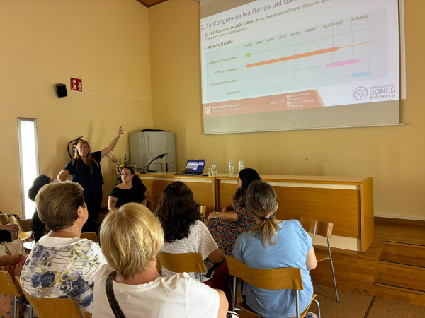 Abrera, municipi feminista! El dilluns 1 de juny ha tingut lloc una nova sessió del Consell Municipal de les Dones d’Abrera