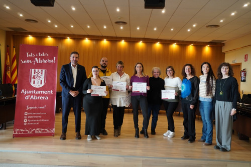 A Abrera apostem per la formació! Lliurem els diplomes acreditatius a l'alumnat de diversos cursos del Departament de Promoció Econòmica. ACTIC II