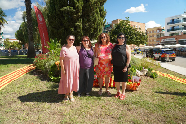 El dijous 11 de setembre de 2025 hem commemorat, un any més, la Diada Nacional de Catalunya amb la tradicional ofrena floral i una cantada d'havaneres. Ofrena floral 2025. Amb Cor de Gospel