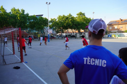 Durant el mes de juliol, gaudiu dels 'Patis Oberts' a l'Escola Ernest Lluch d'Abrera i a l'Escola Josefina Ibáñez. Preneu nota!