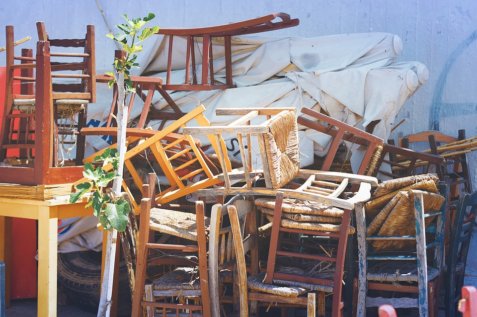 Reciclatge de mobles vells