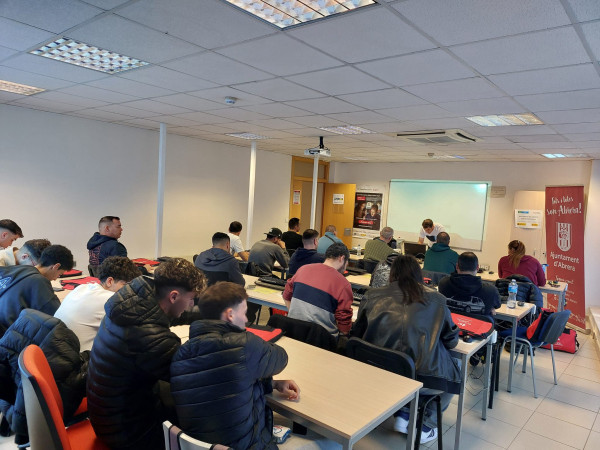 Curs de conducció de carretons 2026