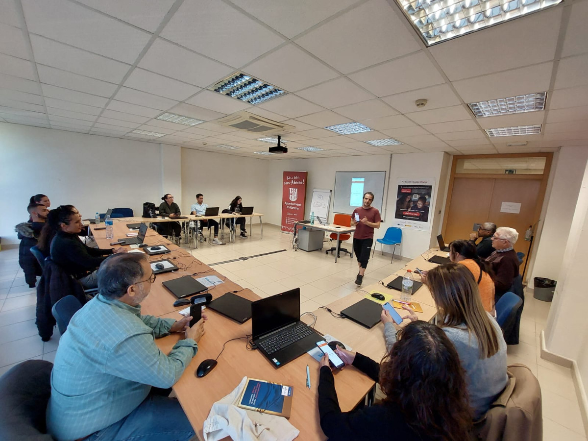 Curs de competències digitals