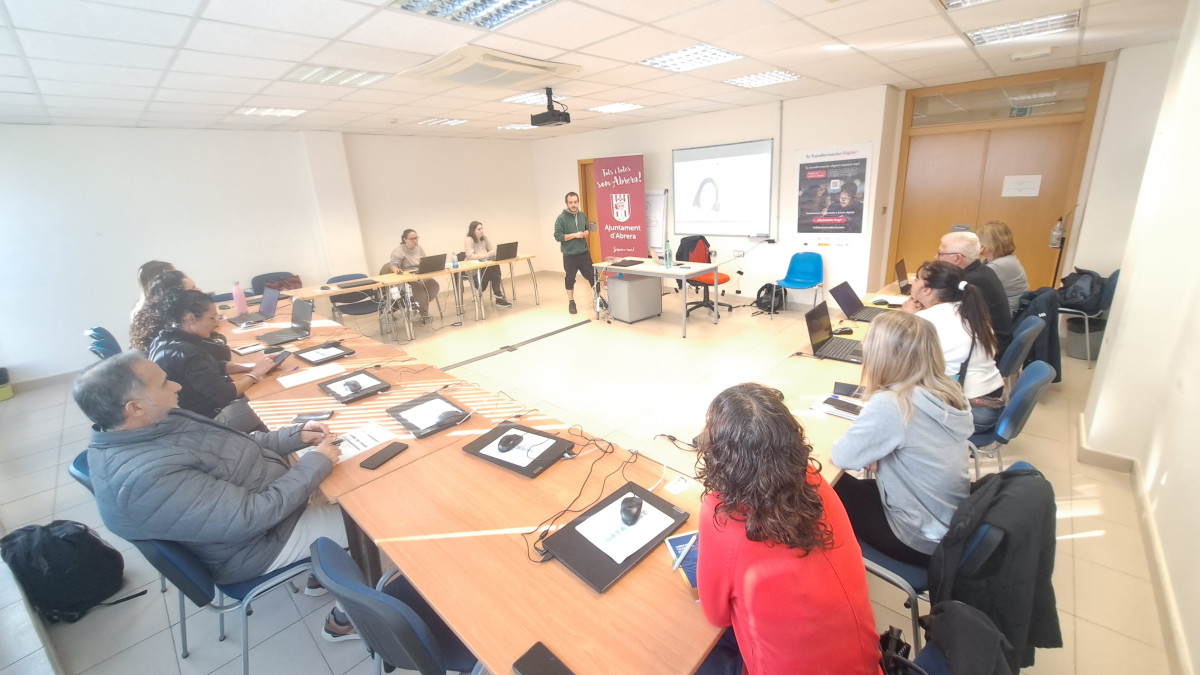 Curs de competències digitals