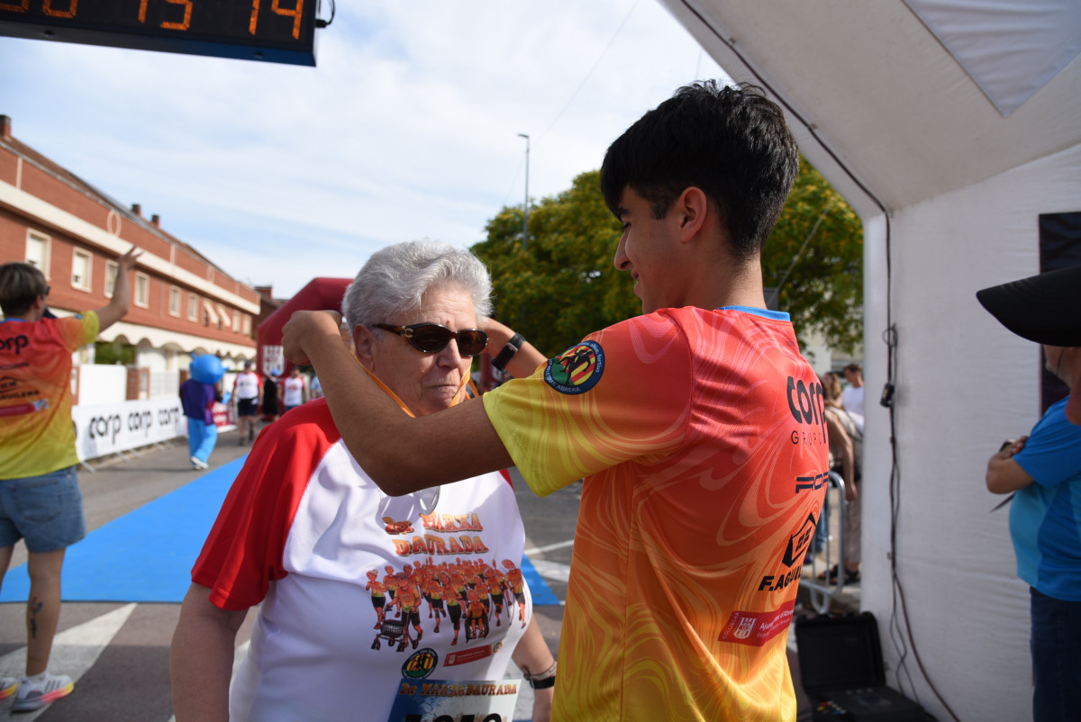 Gran èxit d'assistència i participació en la 17a Abrera Corre D9 2025 'Memorial A. Serrano', amb més de 800 participants. Gràcies, Abrera!