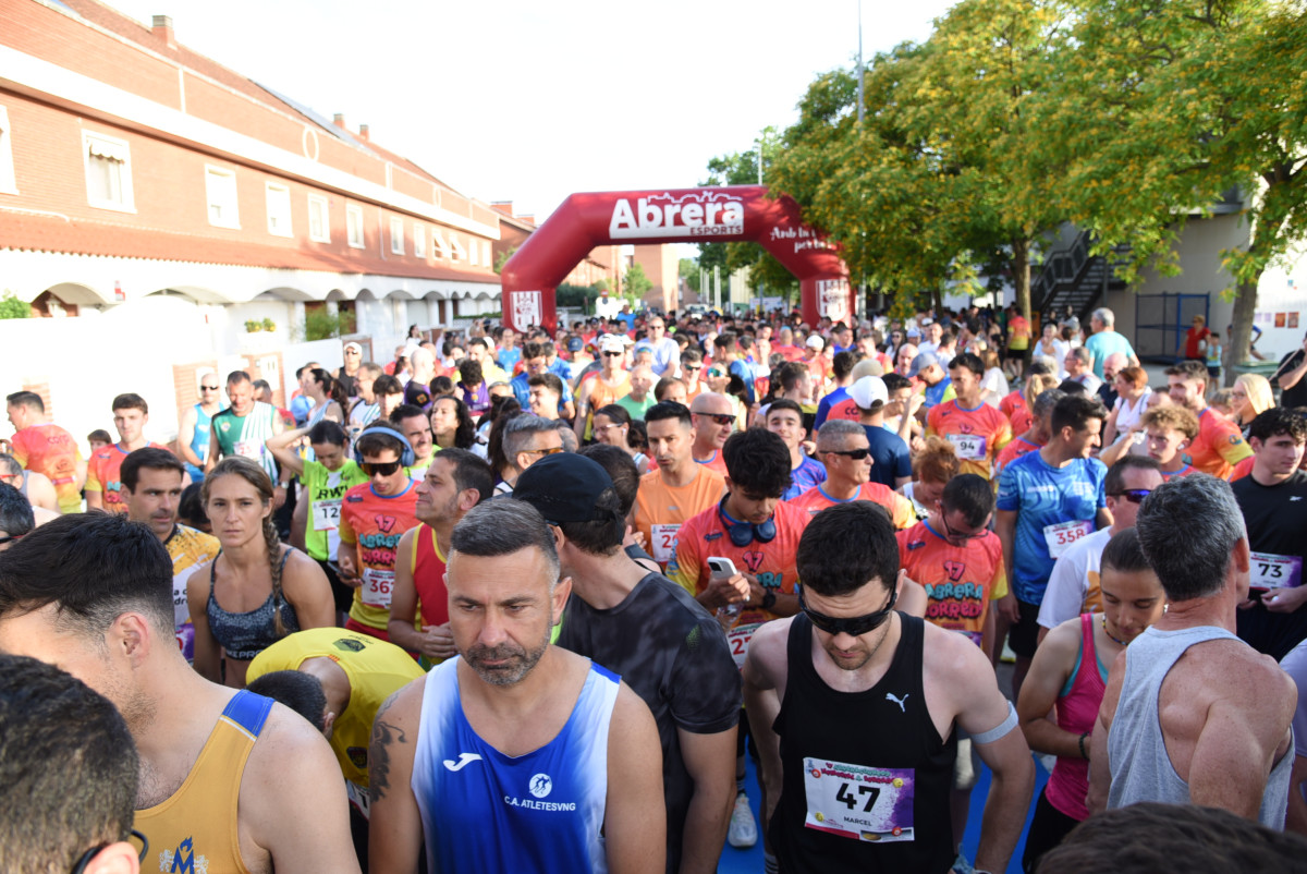 Gran èxit d'assistència i participació en la 17a Abrera Corre D9 2025 'Memorial A. Serrano', amb més de 800 participants. Gràcies, Abrera!