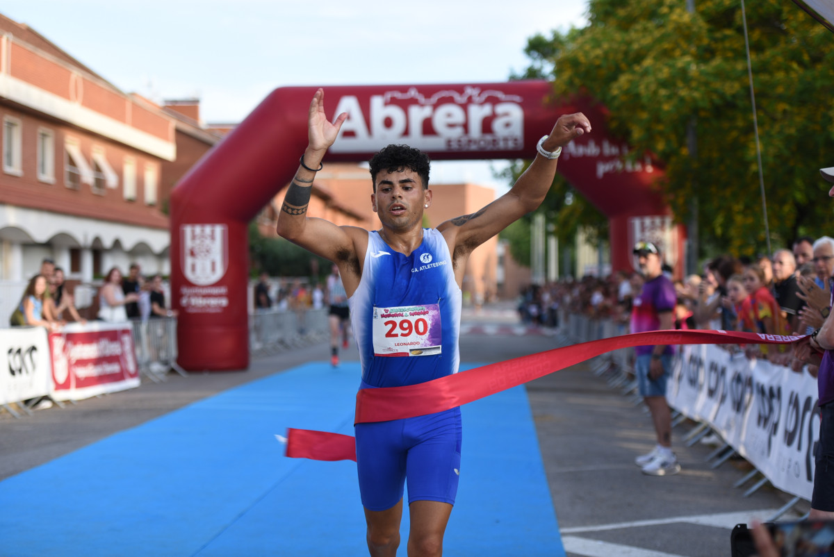 Gran èxit d'assistència i participació en la 17a Abrera Corre D9 2025 'Memorial A. Serrano', amb més de 800 participants. Gràcies, Abrera!