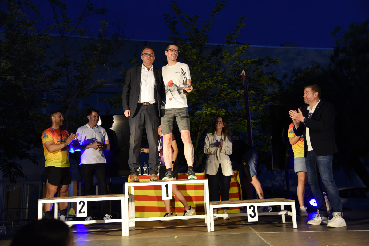 Gran èxit d'assistència i participació en la 17a Abrera Corre D9 2025 'Memorial A. Serrano', amb més de 800 participants. Gràcies, Abrera!