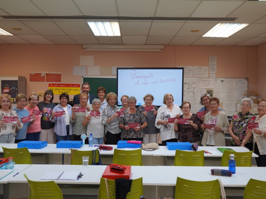 Visitem l'Aula d'Adults Municipal i l'Escola Municipal de Música d'Abrera per desitjar a tothom un bon curs escolar 2025-2026