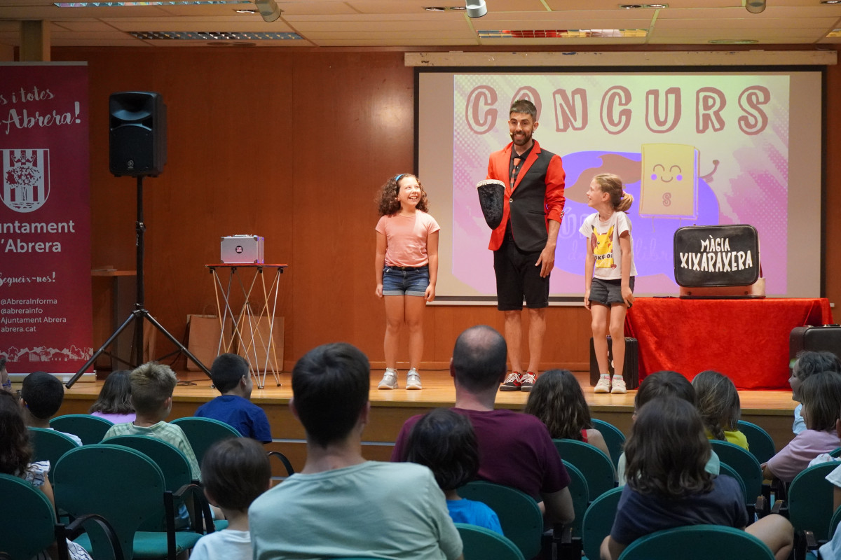 Celebrem amb els infants i les famílies la cloenda del Concurs Súper Devorallibres de la Biblioteca Josep Roca i Bros