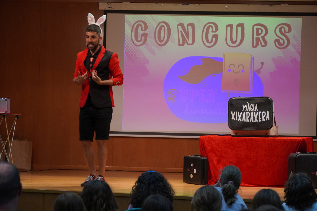 Celebrem amb els infants i les famílies la cloenda del Concurs Súper Devorallibres de la Biblioteca Josep Roca i Bros