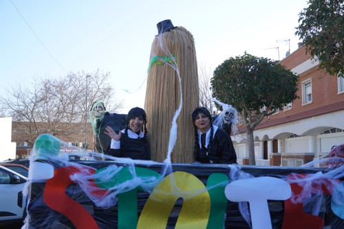 ¡Vive el Carnaval en Abrera! Éxito de participación en la fiesta más alocada del año!