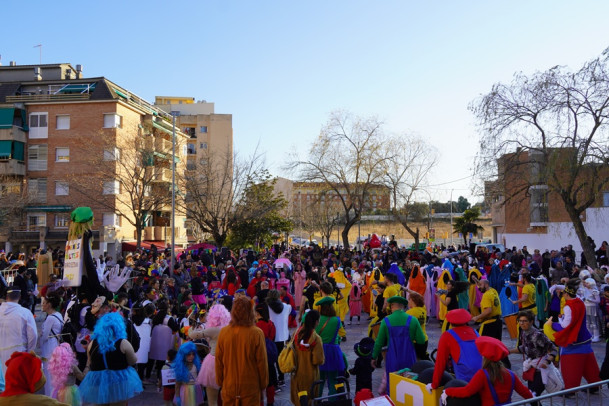 Viu el Carnaval a Abrera!Èxit de participació en la festa més esbojarrada de l'any!