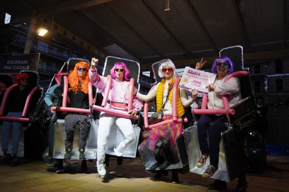 Viu el Carnaval a Abrera!Èxit de participació en la festa més esbojarrada de l'any!
