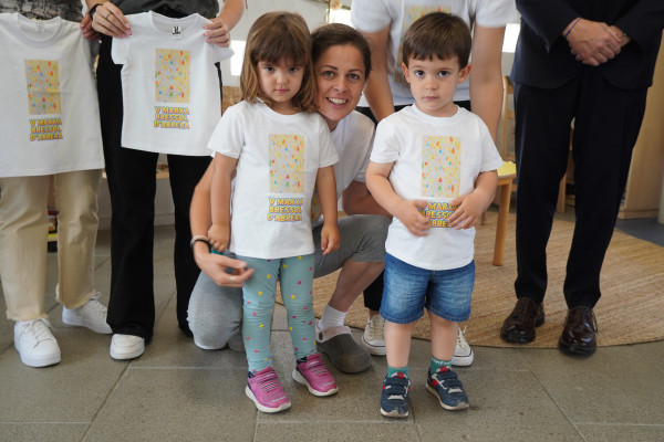 Abrera amb l'esport solidari i inclusiu! Aquest diumenge 2 de juny se celebra XV Cursa Abrera Corre D9 2024 - Memorial Antonio Serrano. Lliurament de la samarreta de la 5a Marxa Bressol a l'Escola Bressol Municipal Món Petit